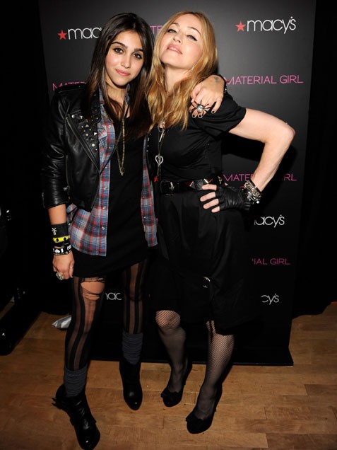 madonna-lourdes-material-gi