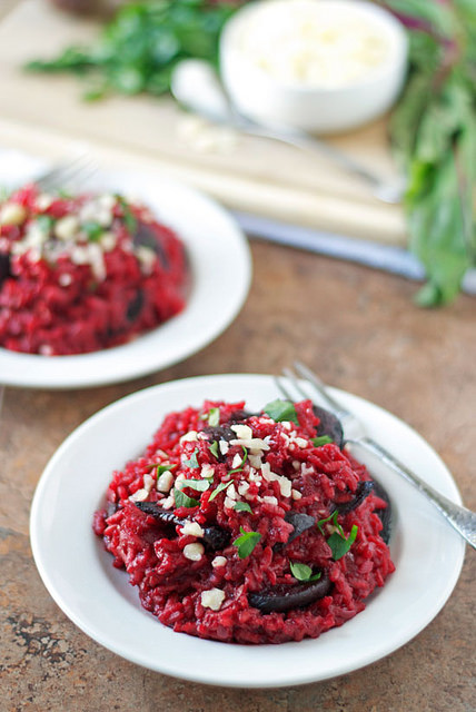 Can you feed the love tonight? Healthy Valentine’s Day Foods